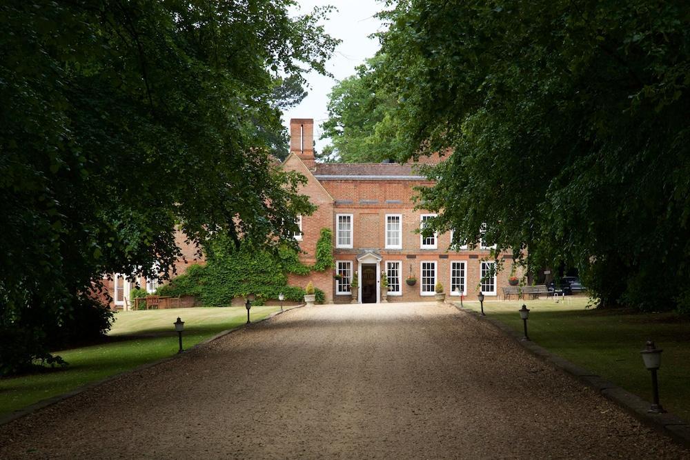 Flitwick Manor Hotel Екстериор снимка