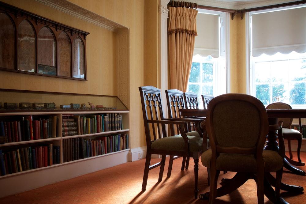 Flitwick Manor Hotel Екстериор снимка