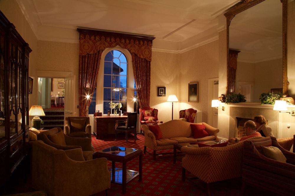 Flitwick Manor Hotel Екстериор снимка