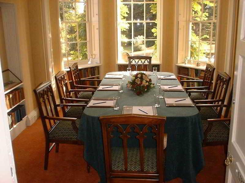 Flitwick Manor Hotel Екстериор снимка