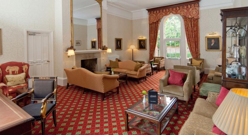 Flitwick Manor Hotel Екстериор снимка