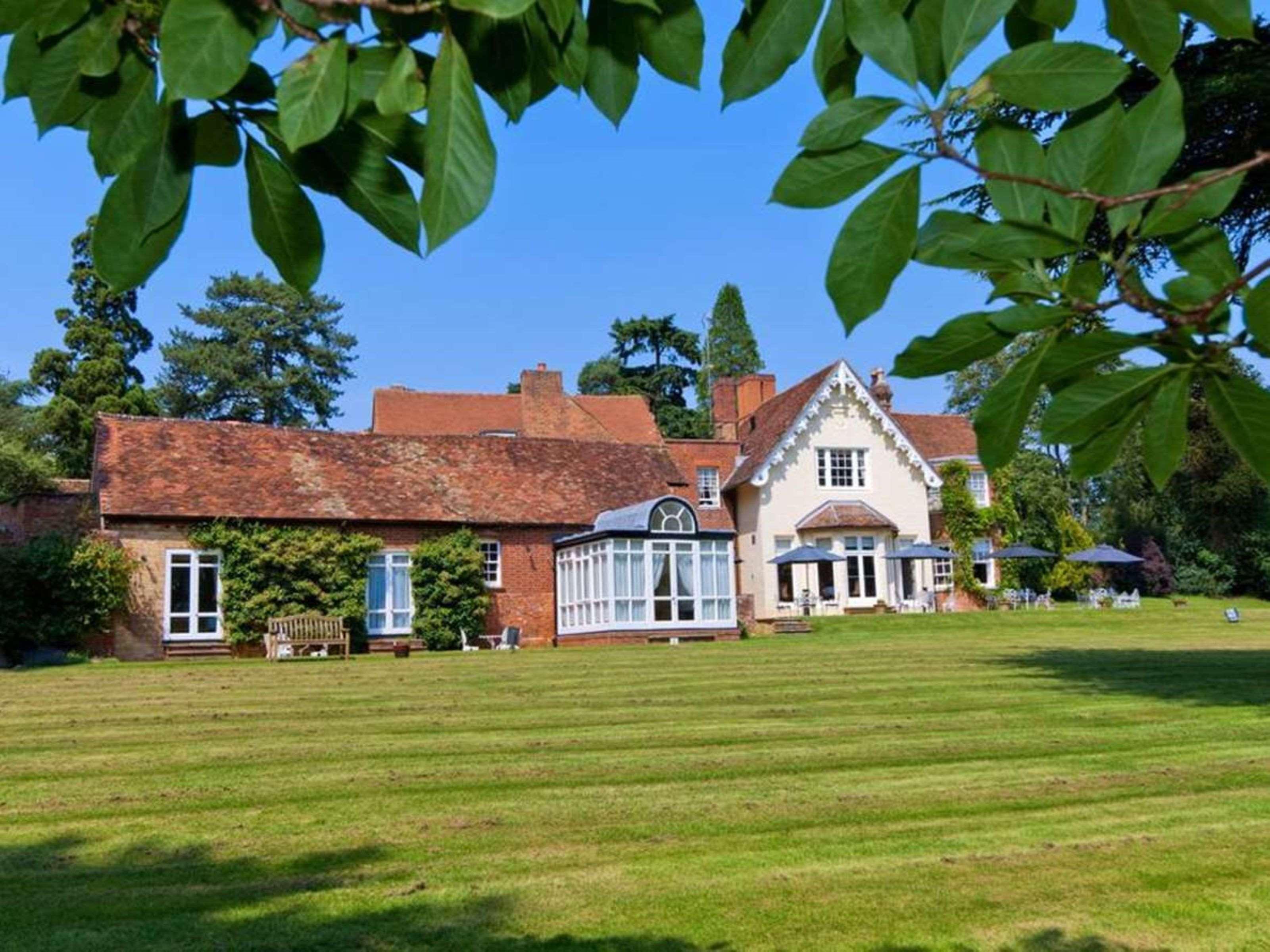 Flitwick Manor Hotel Екстериор снимка
