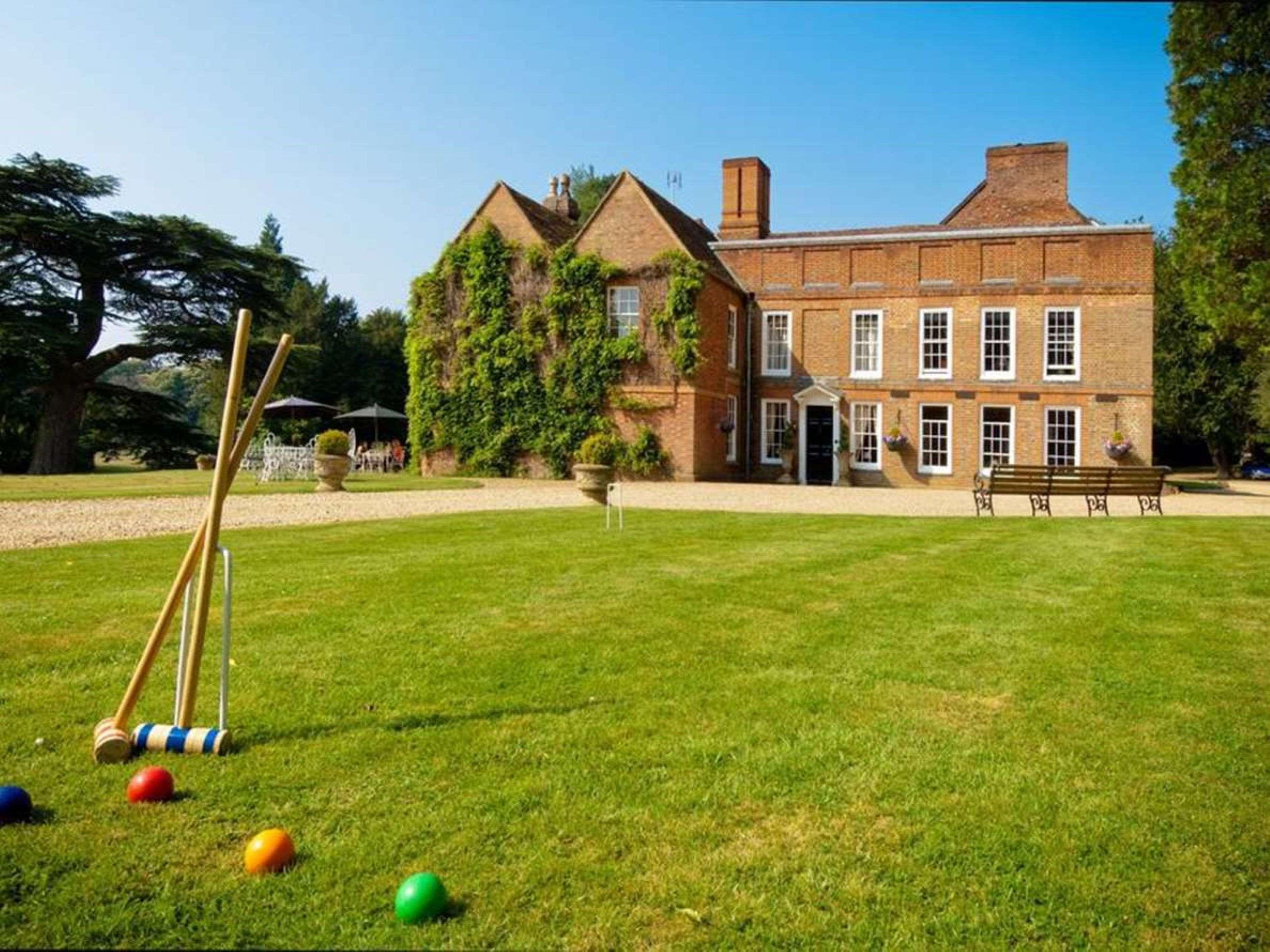 Flitwick Manor Hotel Екстериор снимка